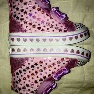 High Top Purple Twinkle Toe Shoes- New S8 Toddler